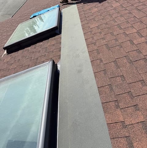 Skylight weatherproofing service